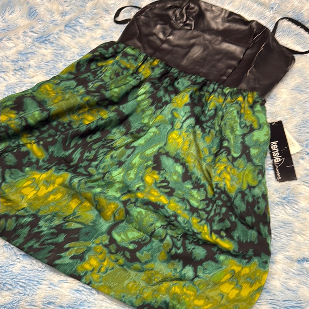 Kensie Black and Green Dress - DAMAGED- salvage/ use for fabric / repurpose